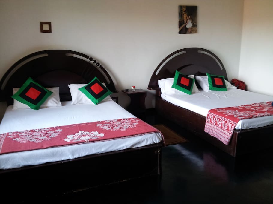 Luxury Rooms