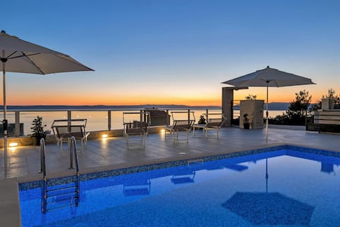 Last Price! Villa Maluci