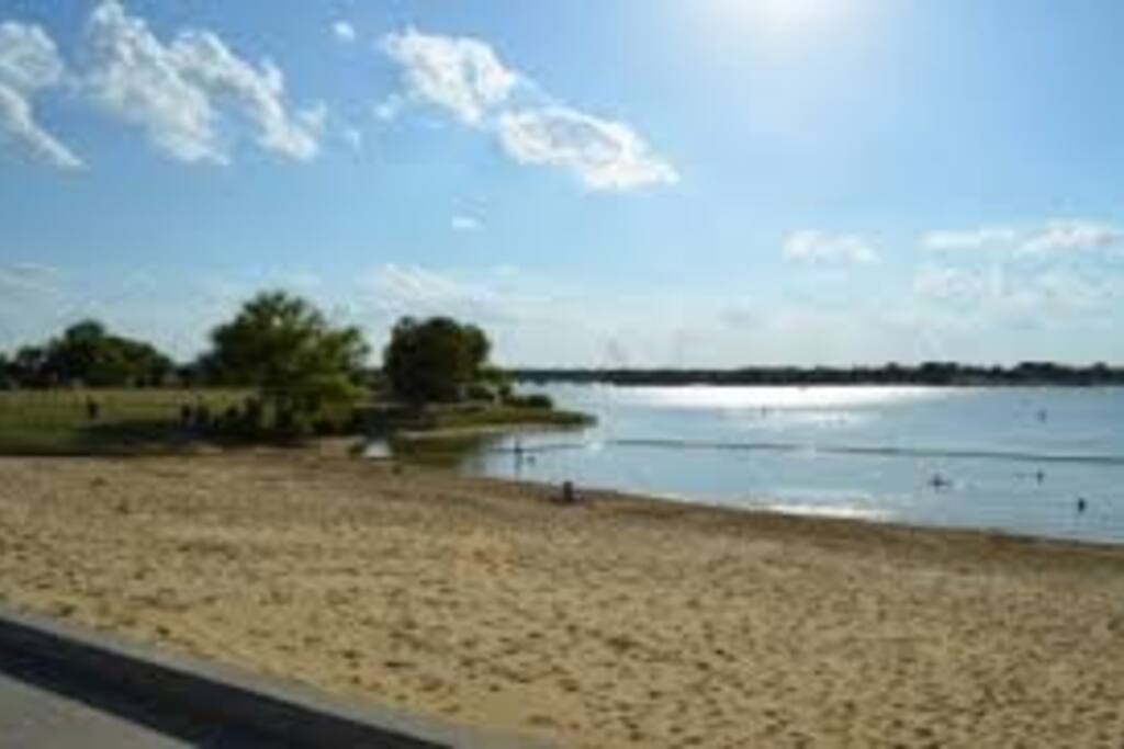 Enjoy your day at the beach
