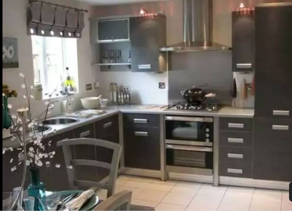 Shared kitchen facilities