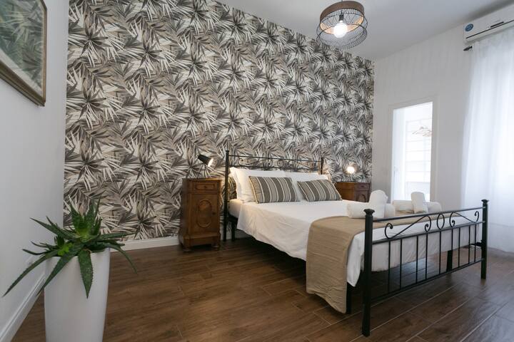 The Colosseum Mansion gallery image 4