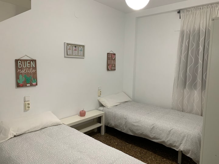 غرفة النوم 1