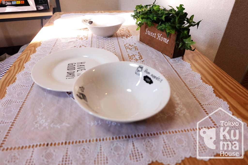 Floating Table