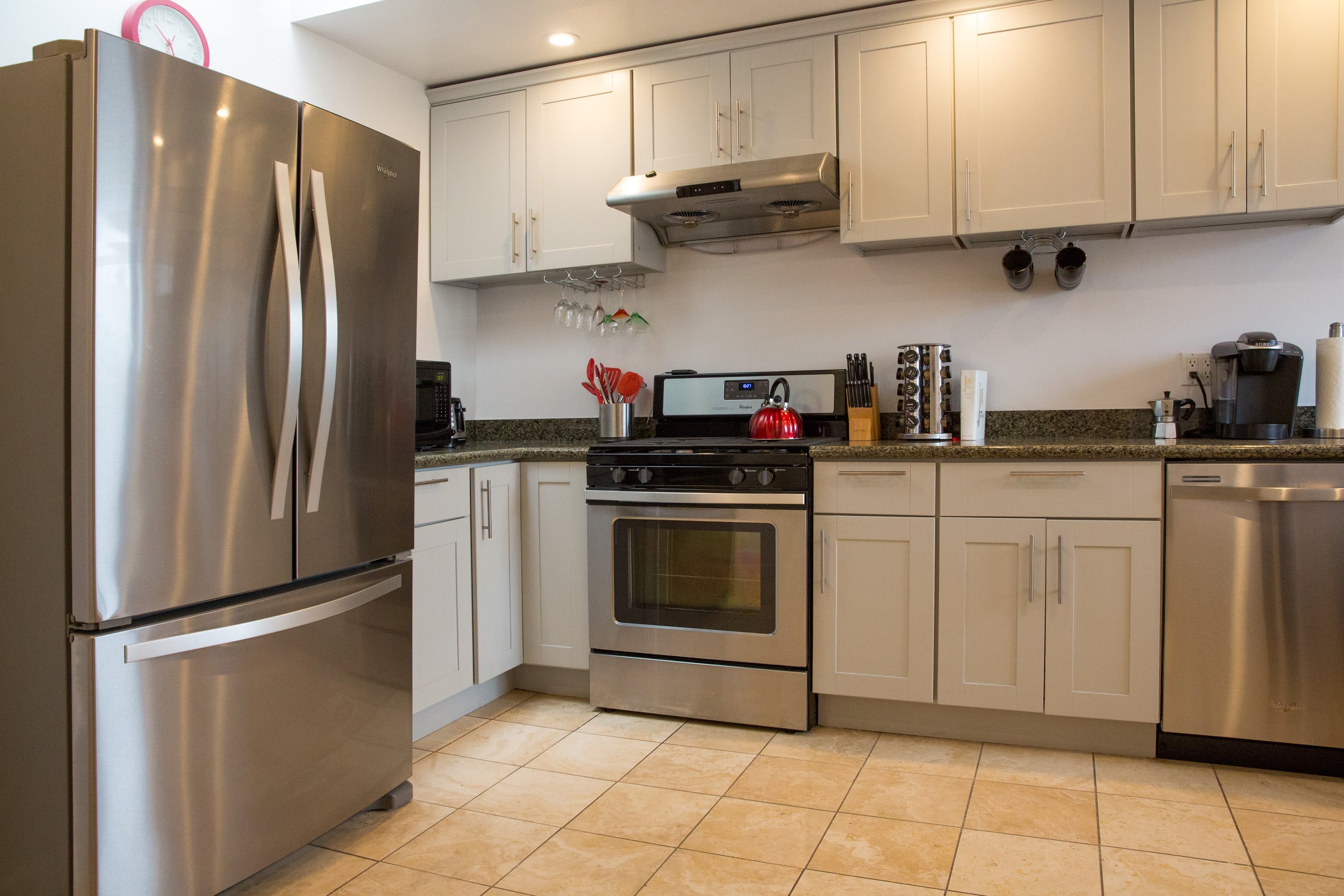 Garage + Spacious 2BR near UCSF Mission Bay & BART - Image 5