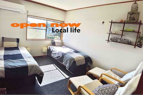 roomB, close to Osaka Airport and Osaka University! Enjoy a relaxing room and the city