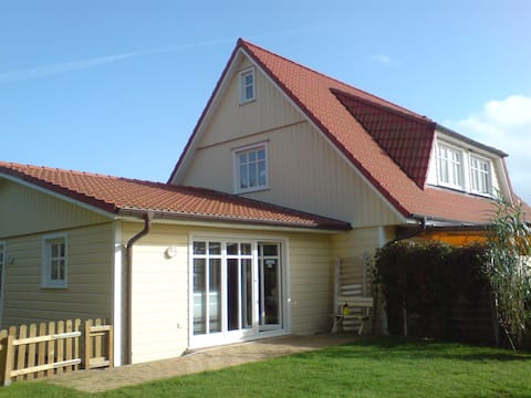 Successful Airbnb property: Tildas Haus - Scandinavian apartment in Sankt Peter Ording