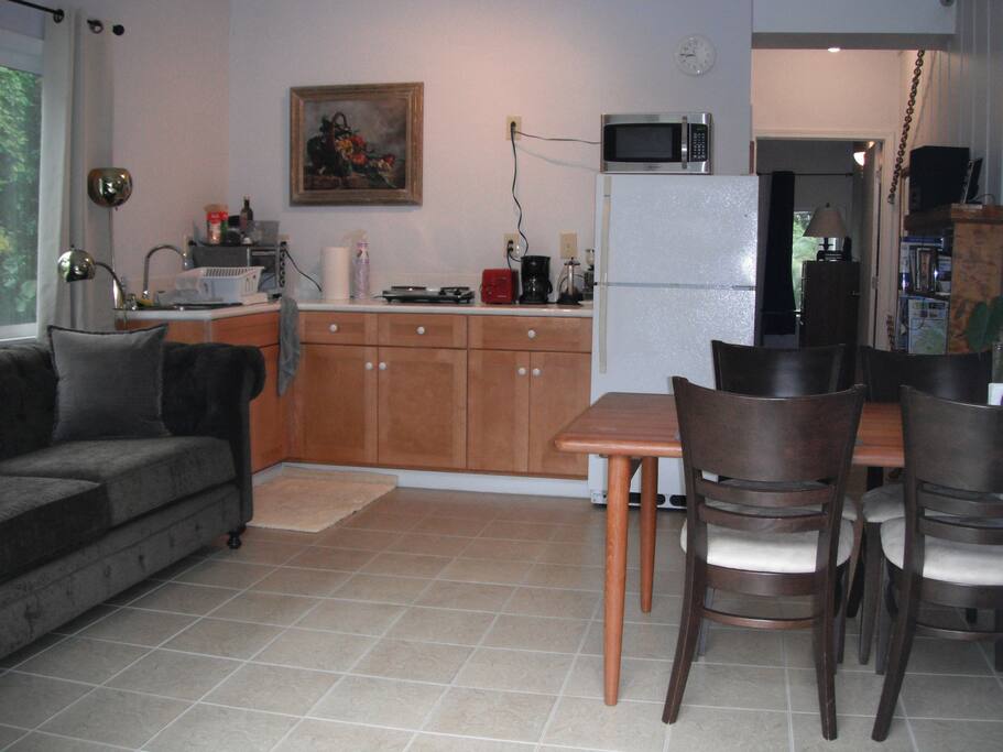 Kitchenette