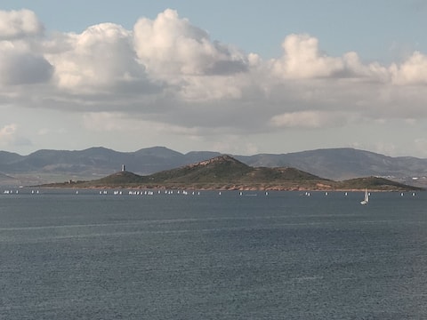 Propiedad de Airbnb exitosa: Playa Príncipe (beach). La Manga del Mar Menor en Región De Murcia