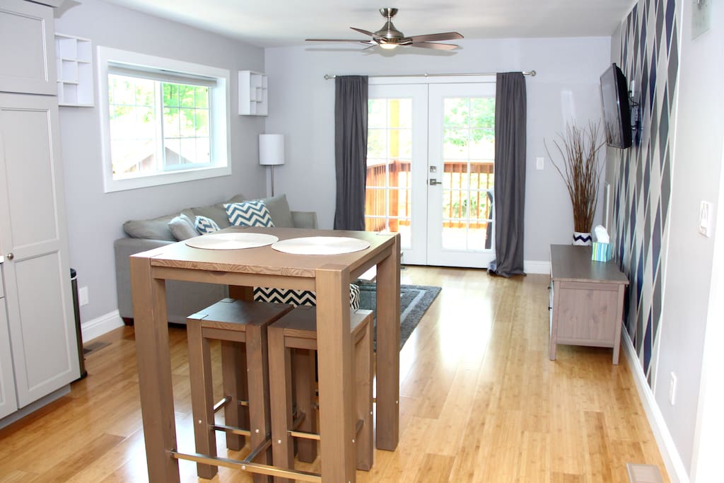 Dining area in kitchen