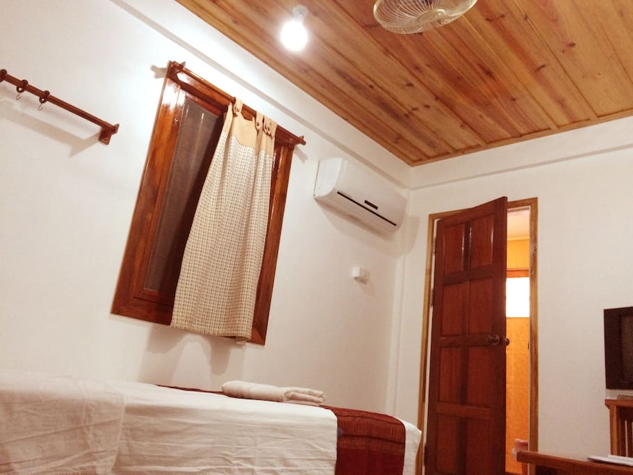 Bedroom with aircon