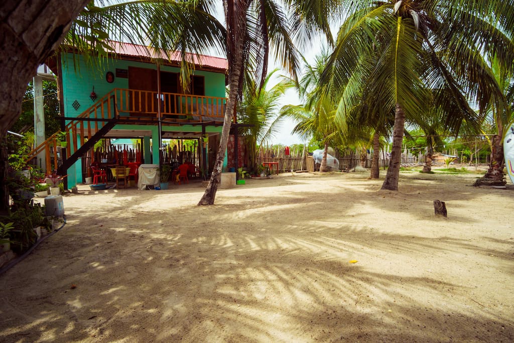 La cabaña con las habitaciones para nuestro huéspedes
