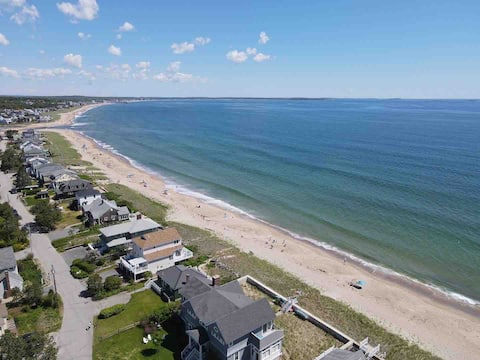 Top performing Airbnb: Saco Beach cottage w/ gorgeous marsh views in Saco