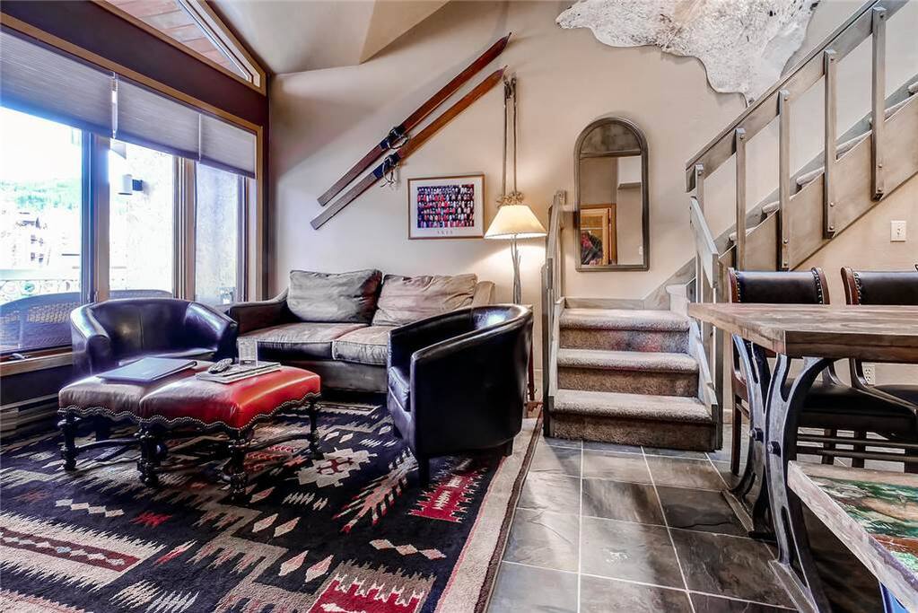 Chair,Furniture,Couch,Indoors,Loft