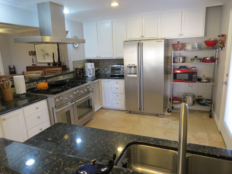 Upper-end stainless appliances