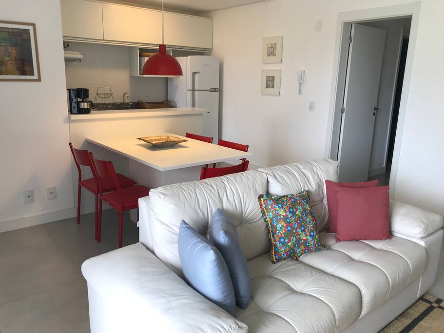 Sala e cozinha integrada