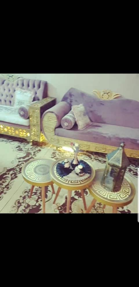 maison décorée et meublé