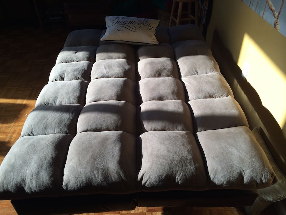 Sleeper Futon Unfolded & Cushy