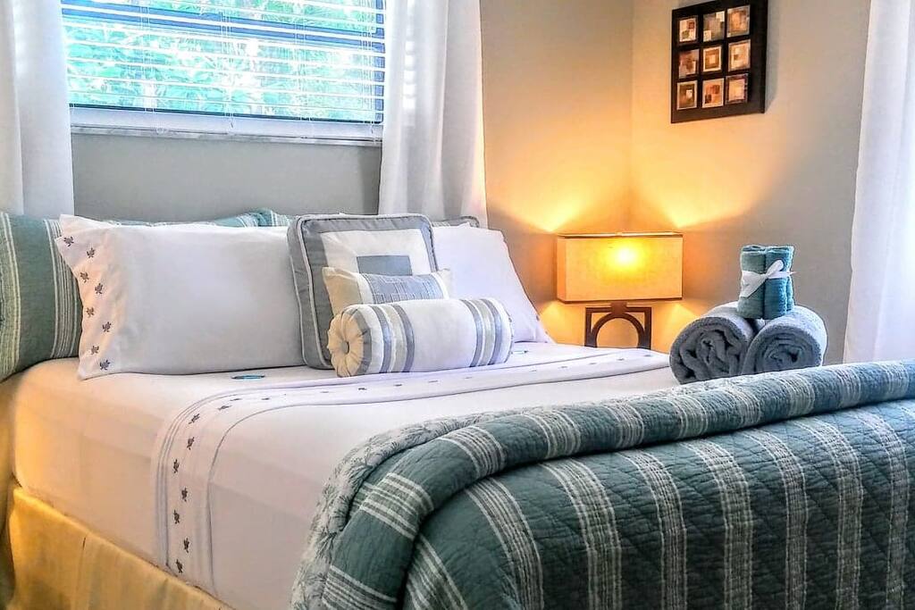 Very Clean Comfortable Linens & Bed waiting for you to arrive.