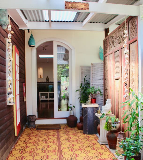 Balyarta Om Main Entrance Welcome!