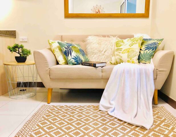 Resort Living w/ Hi-Speed Internet Netflix & Work