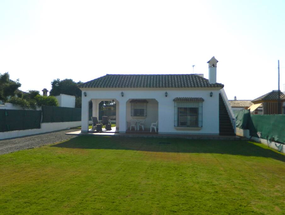 Casa y jardín