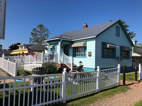 Huron Breeze Cottage