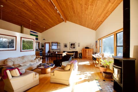 Artist Retreat by Point Reyes with Level 2 charger
