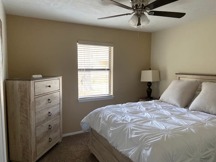 غرفة النوم رقم2