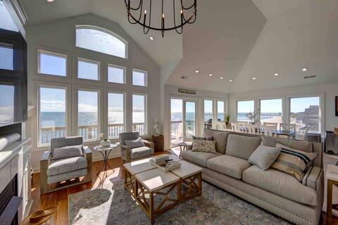 8 Bed Oceanfront in OBX w/ HotTub & Elevator
