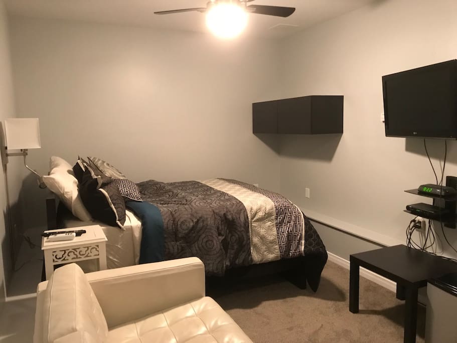 Double bed and cable TV