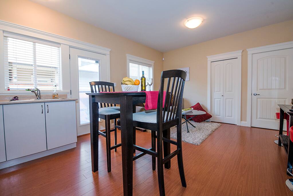 Bistro kitchen table