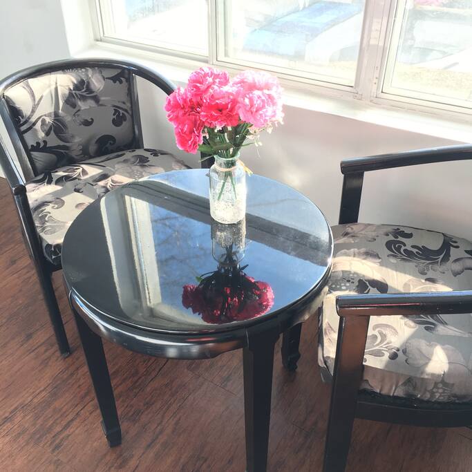 Tea table in your own bedroom - Enjoy a cup of coffee/tea