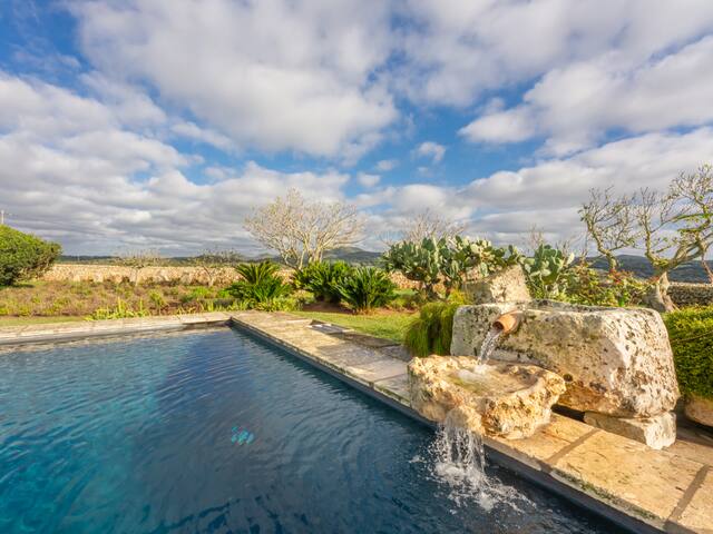 Encantadora Finca cerca del mar, Cala Galdana gallery image 3