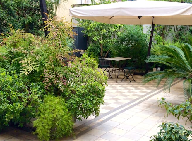 A Private Garden