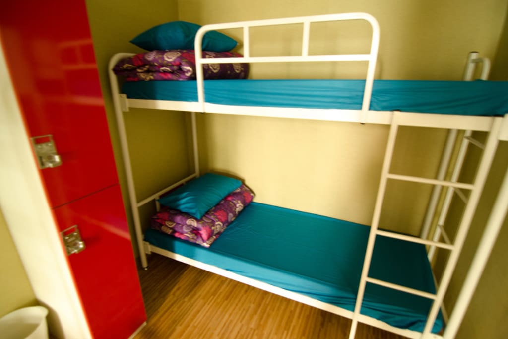 Twin Private Room