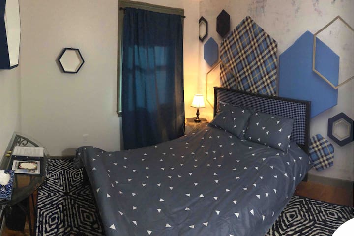 Airbnb Kingston Vacation Rentals Places To Stay Ontario