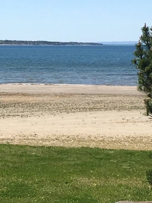 Beach front access. Few seconds walk to the beach along the boardwalk adjacent to the house