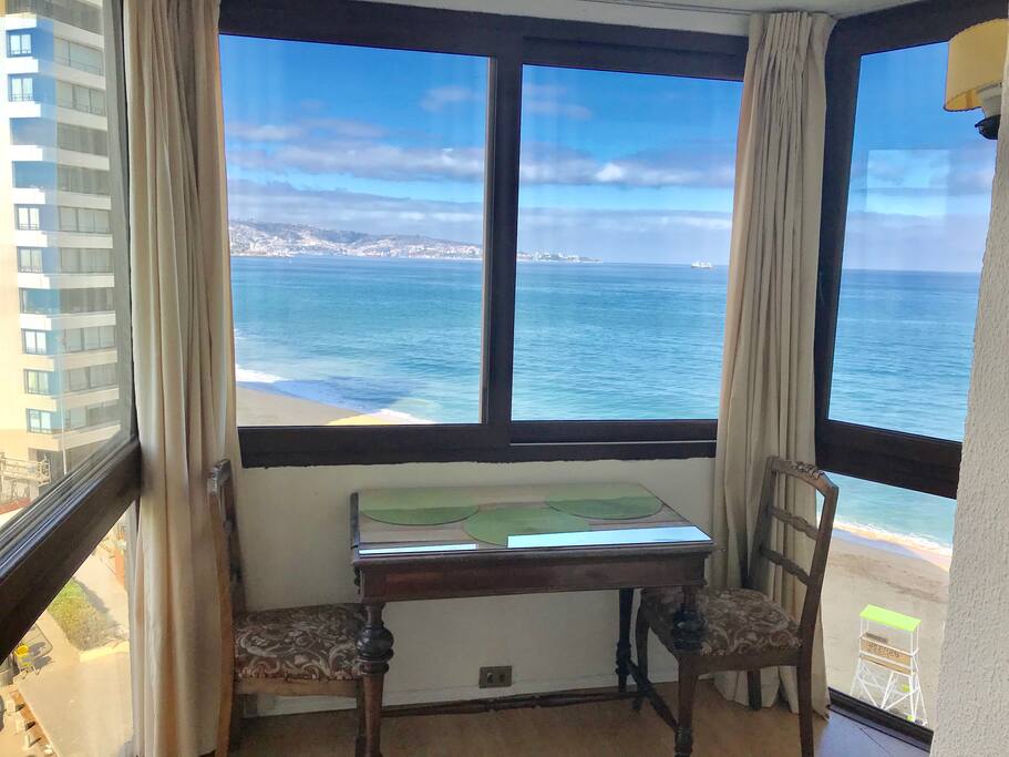 Dinning With a View