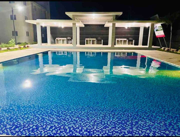 New lovely 3 bedroom apartment rental with pool Apartments for Rent