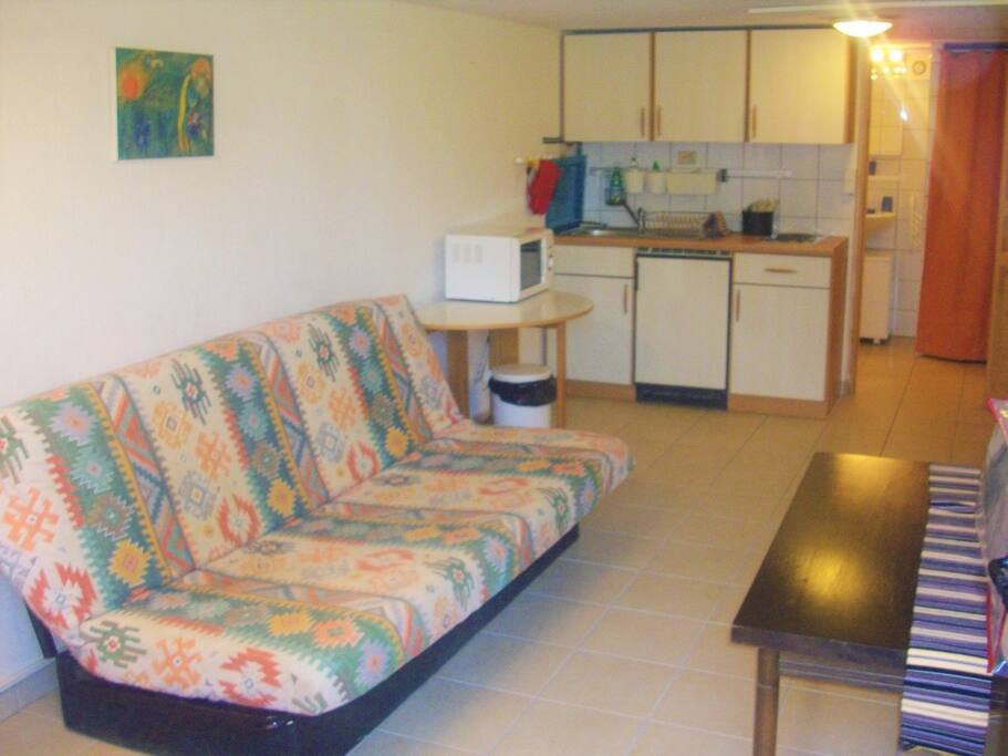 Dortoir/Cuisine, sleepingroom/Kitchenette, Schlafraum/Küche