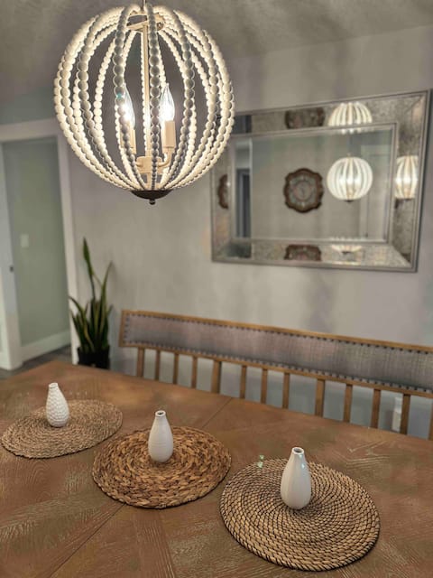 Creekside By Trinity - 2BR Exec Suite (King/Queen)