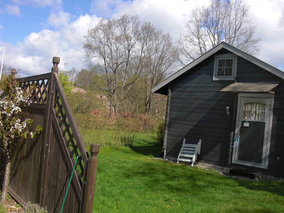 WC and shower with separate entrance