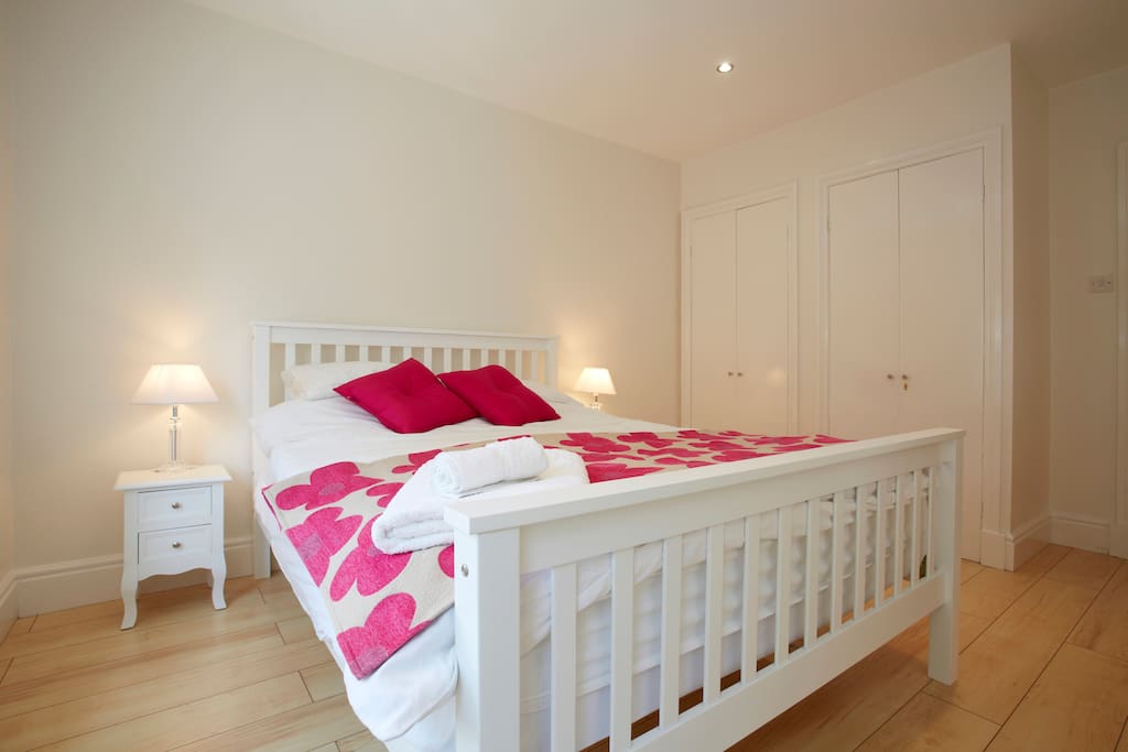 The 3rd Bedroom 1