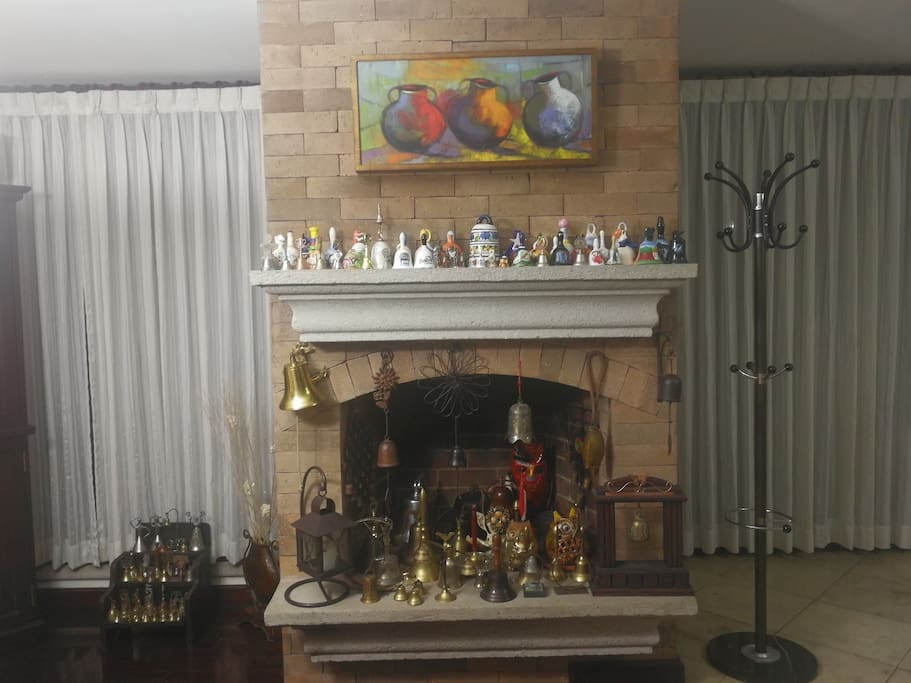 COLECCIÓN DE CAMPANAS