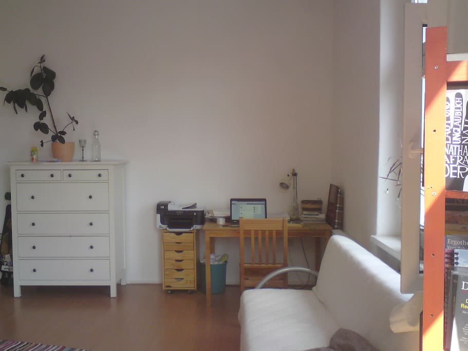 Dein Zimmer / your room