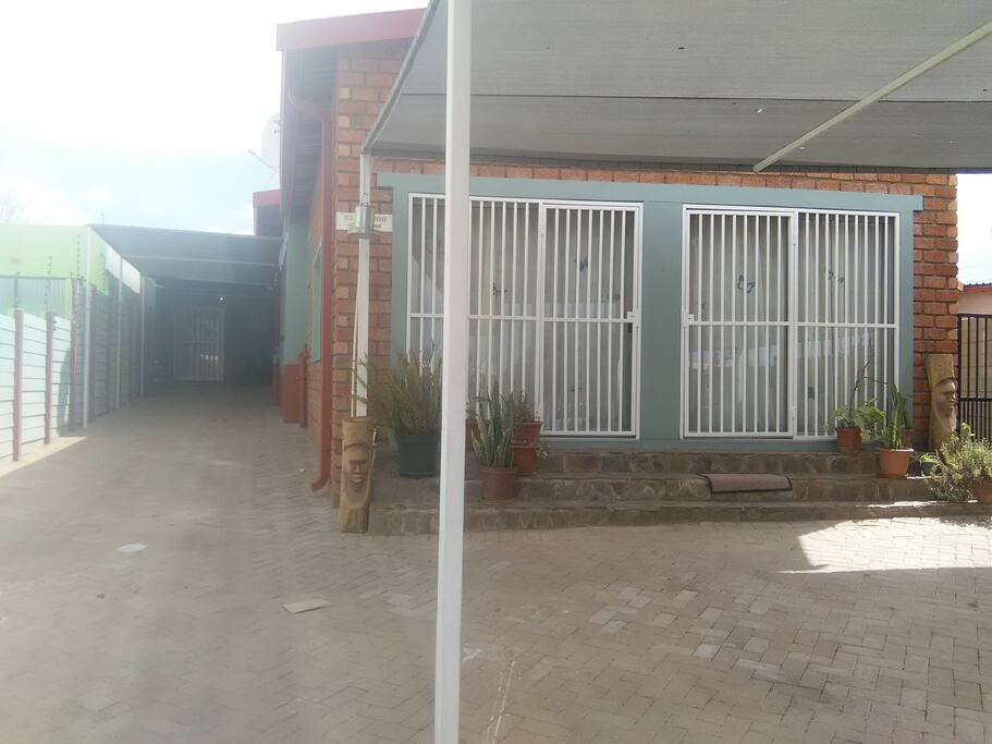Windhoek Capricorn Guesthouse