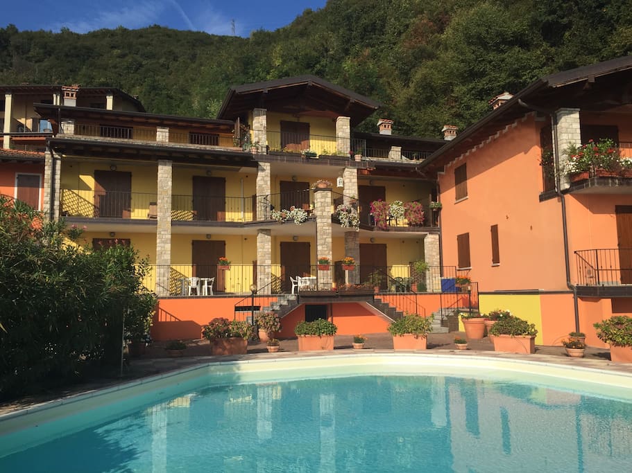 The apartment is on the top floor of this charming residence, on the corner, it is a perfect place to spend a quiet week