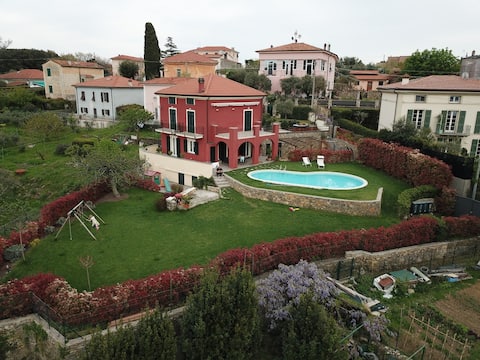 Top performing Airbnb: Beautiful Il Sogno Pool House in Ameglia
