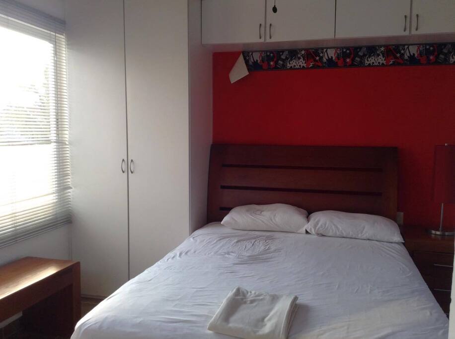 Main bedroom / Recámara principal