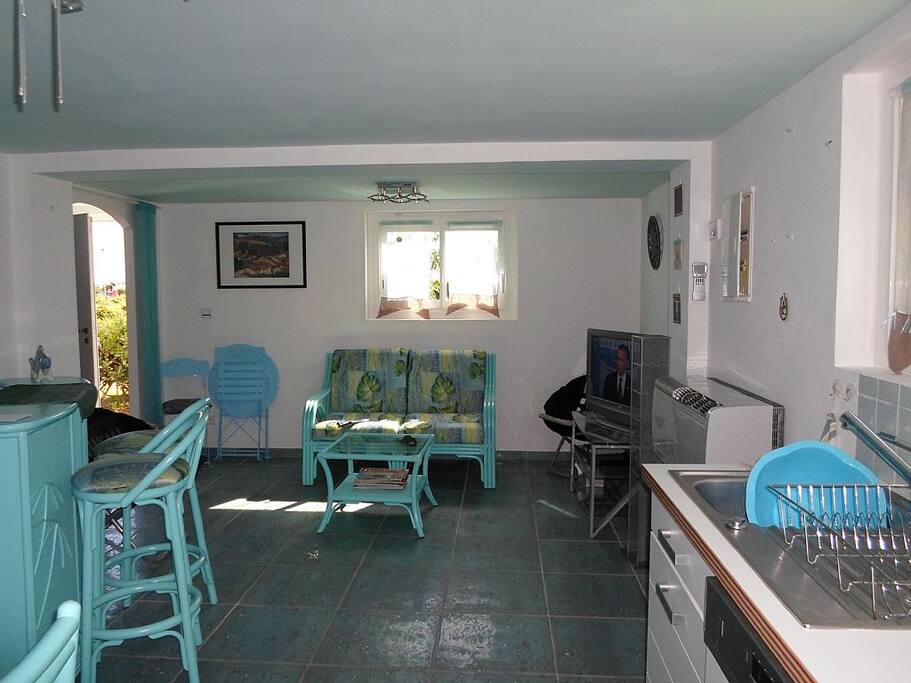 Sitting area from kitchen